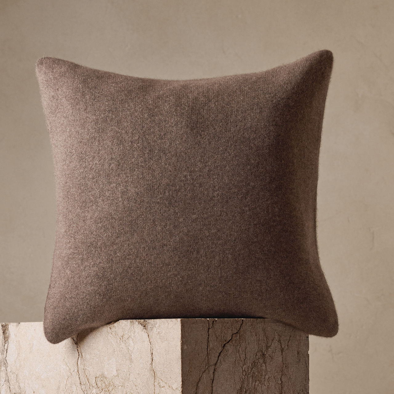 Cashmere throw clearance pillows